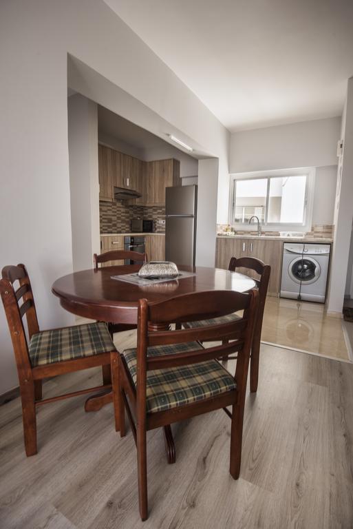 Apartmán St.Helena Court Larnaca Exteriér fotografie