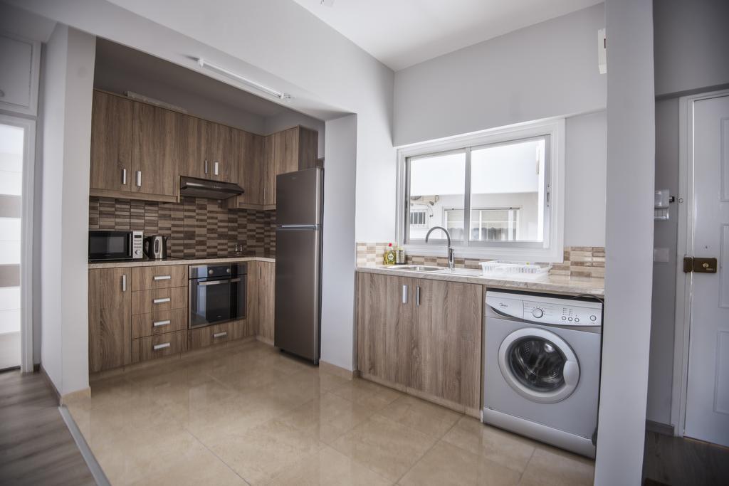 Apartmán St.Helena Court Larnaca Exteriér fotografie